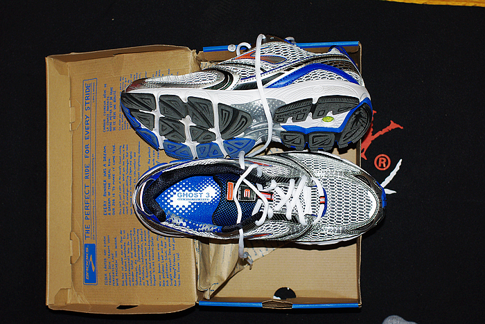 BROOKS GHOTS 进阶鞋 很满意
