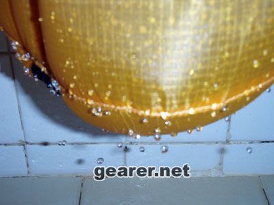水开始渗出（图9）