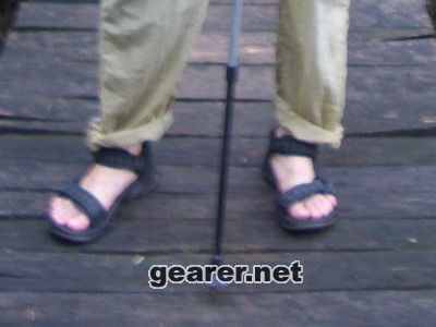 shoe02.jpg