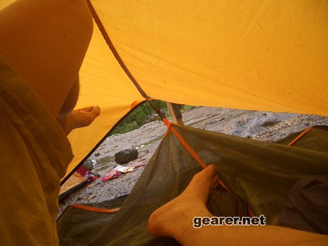 tent01.JPG