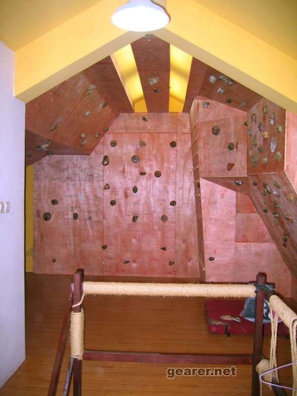 wall4.jpg
