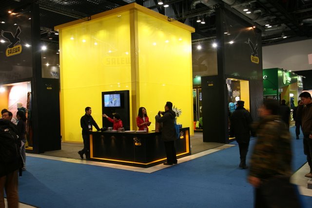 SALEWA.JPG