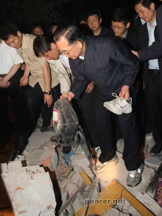 温总的跑鞋